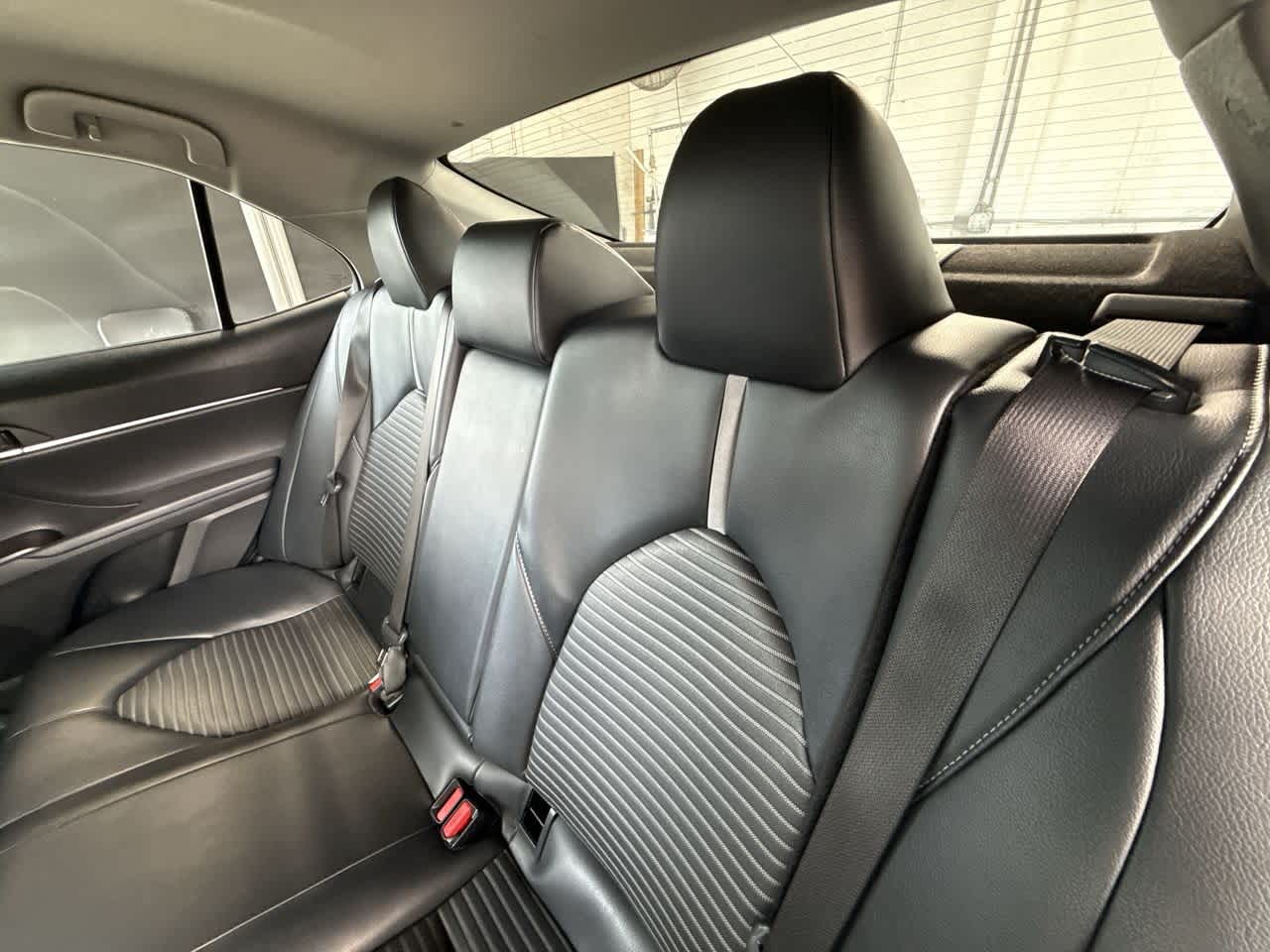 2021 Toyota Camry SE photo 20