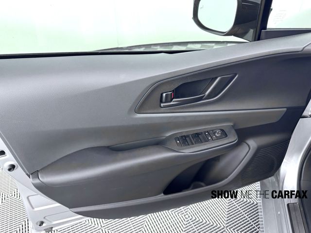 2023 Toyota Prius photo 28