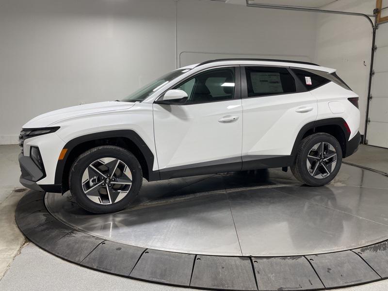 2026 Hyundai Tucson Hybrid SEL photo 4