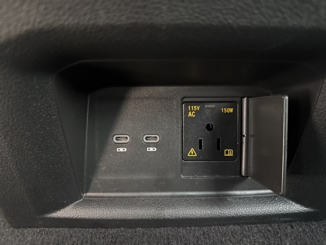 2022 Volkswagen Atlas Cross Sport SE Technology photo 13