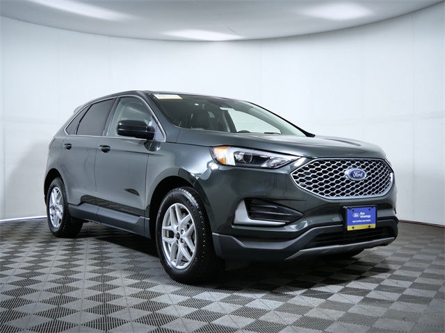 2023 Ford Edge SEL's photo
