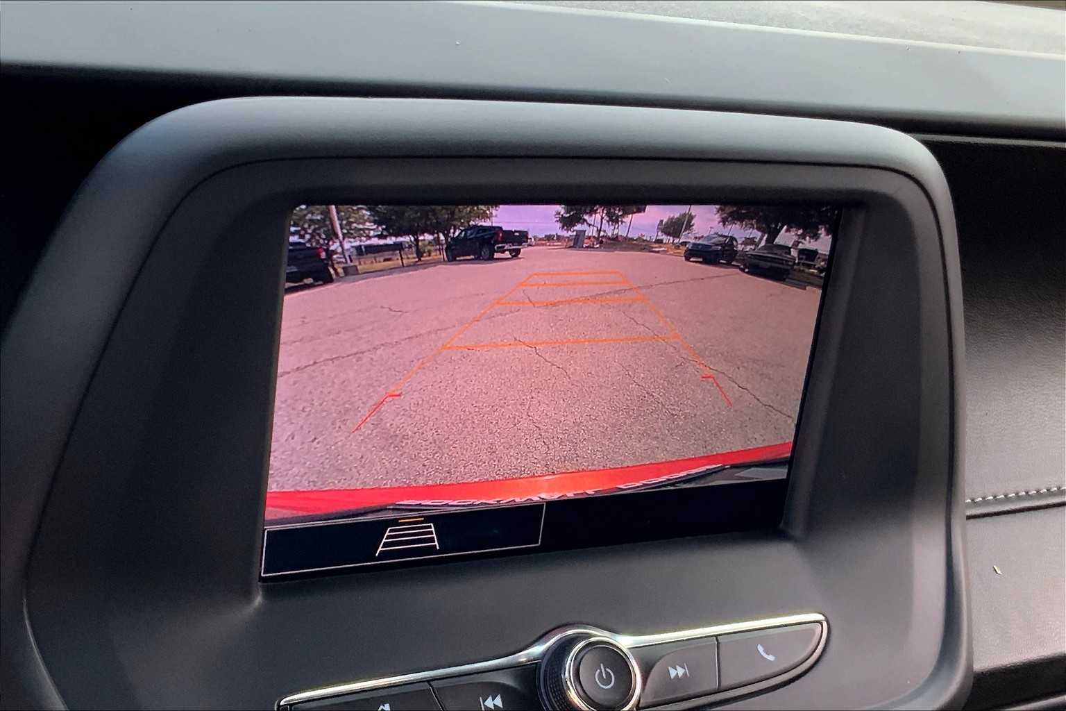 2023 Chevrolet Camaro 1LT photo 20