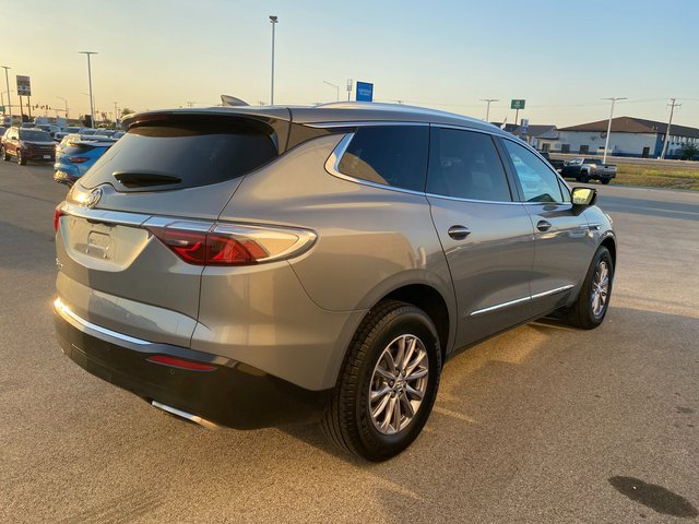 2024 Buick Enclave Premium photo 4