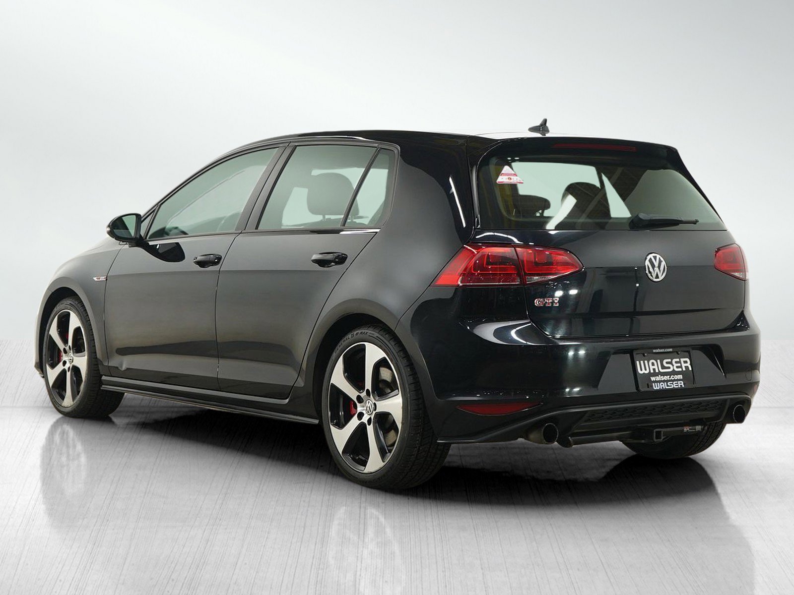 Used 2017 Volkswagen Golf GTI SE with VIN 3VW447AU9HM025355 for sale in Burnsville, Minnesota