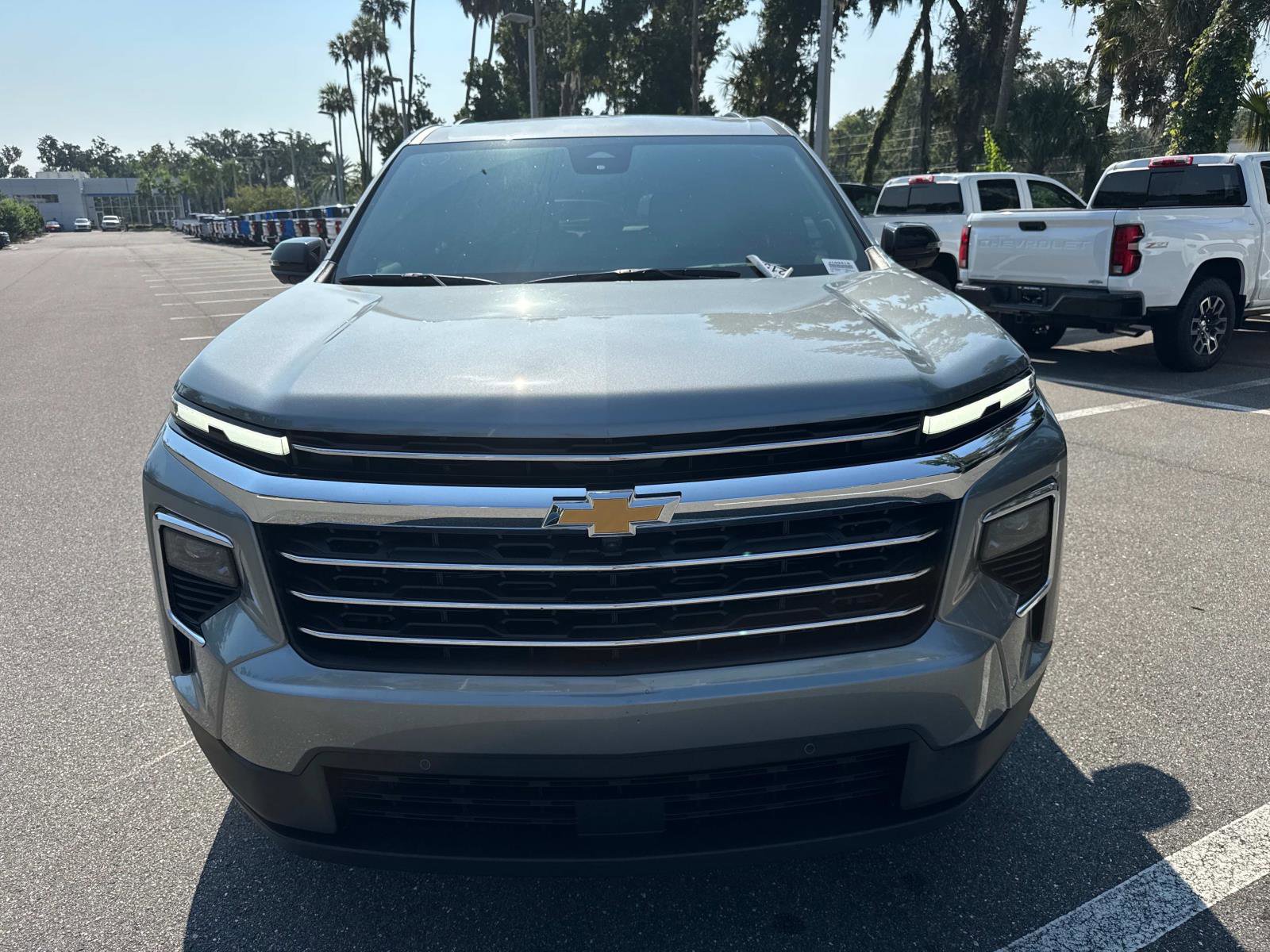 2026 Chevrolet Traverse LE photo 8