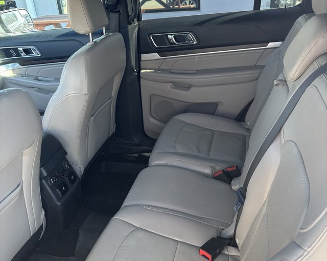 2019 Ford Explorer Limited photo 5