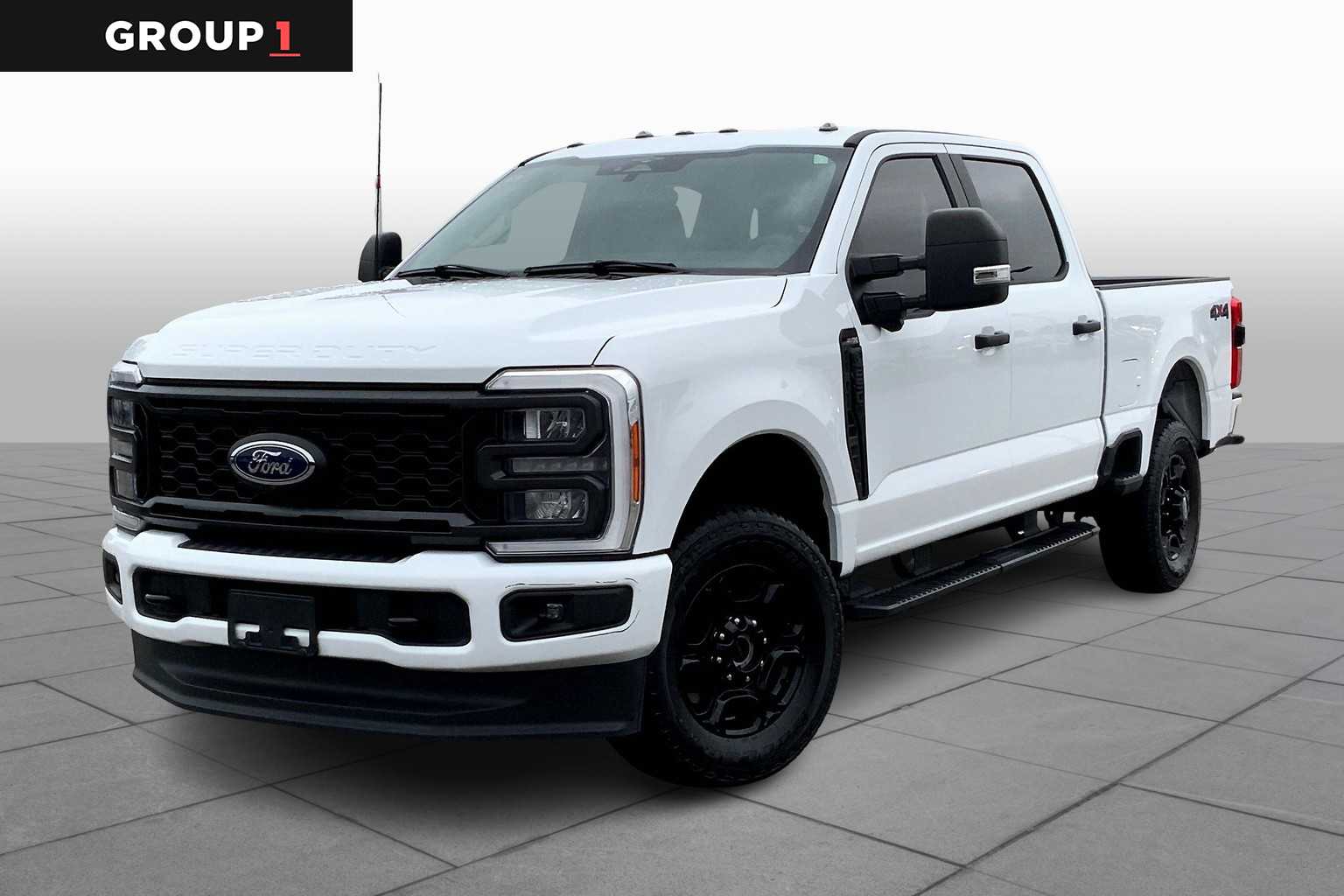 2023 Ford F-250 Super Duty XL's photo