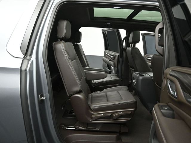 2022 GMC YUKON XL - Image 27