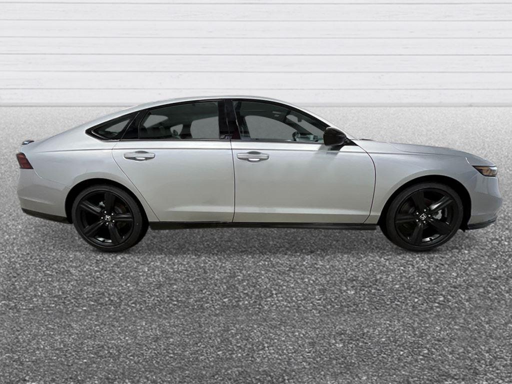 2025 Honda Accord Hybrid Sport-L photo 6