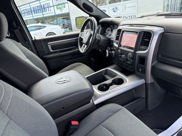 2022 Ram 1500 Classic Warlock photo 14