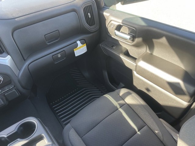 2026 Chevrolet Silverado 2500HD Custom photo 15