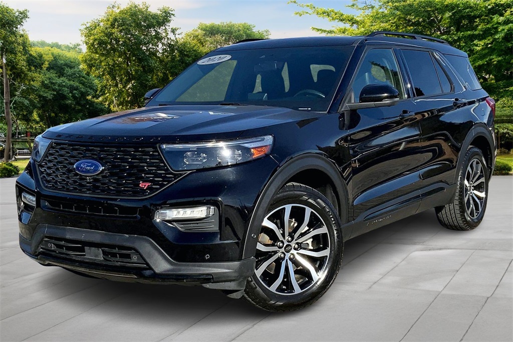 2020 Ford Explorer ST's photo