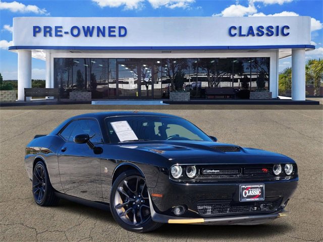 2021 Dodge Challenger R/T's photo