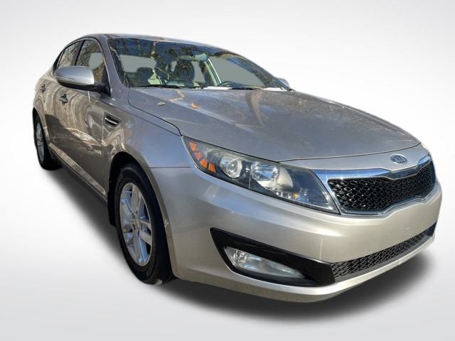 2012 Kia Optima LX's photo