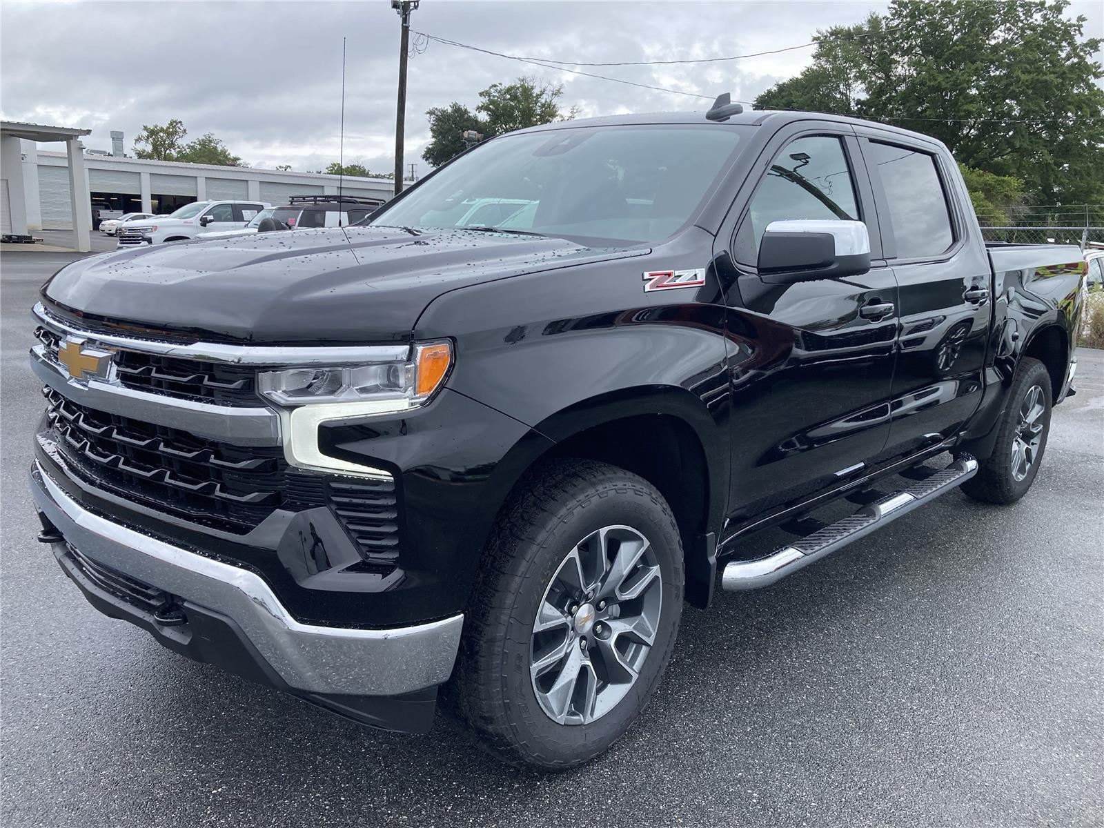 2026 Chevrolet Silverado 1500 LT photo 9