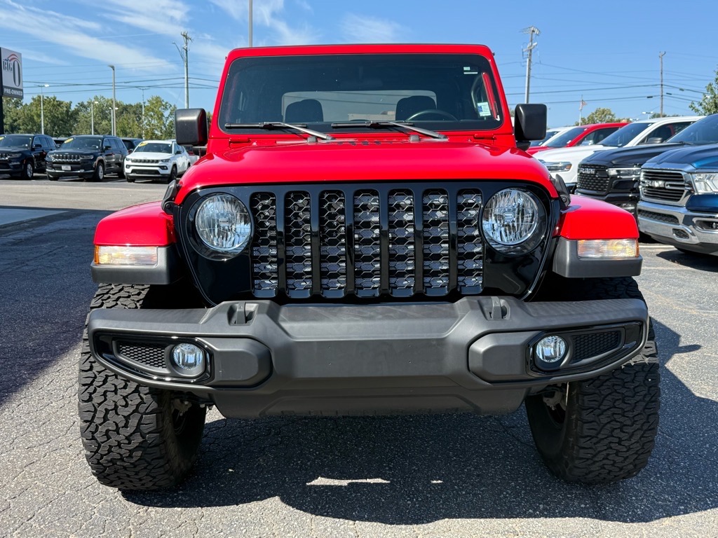 2021 Jeep Gladiator Willys Sport photo 7