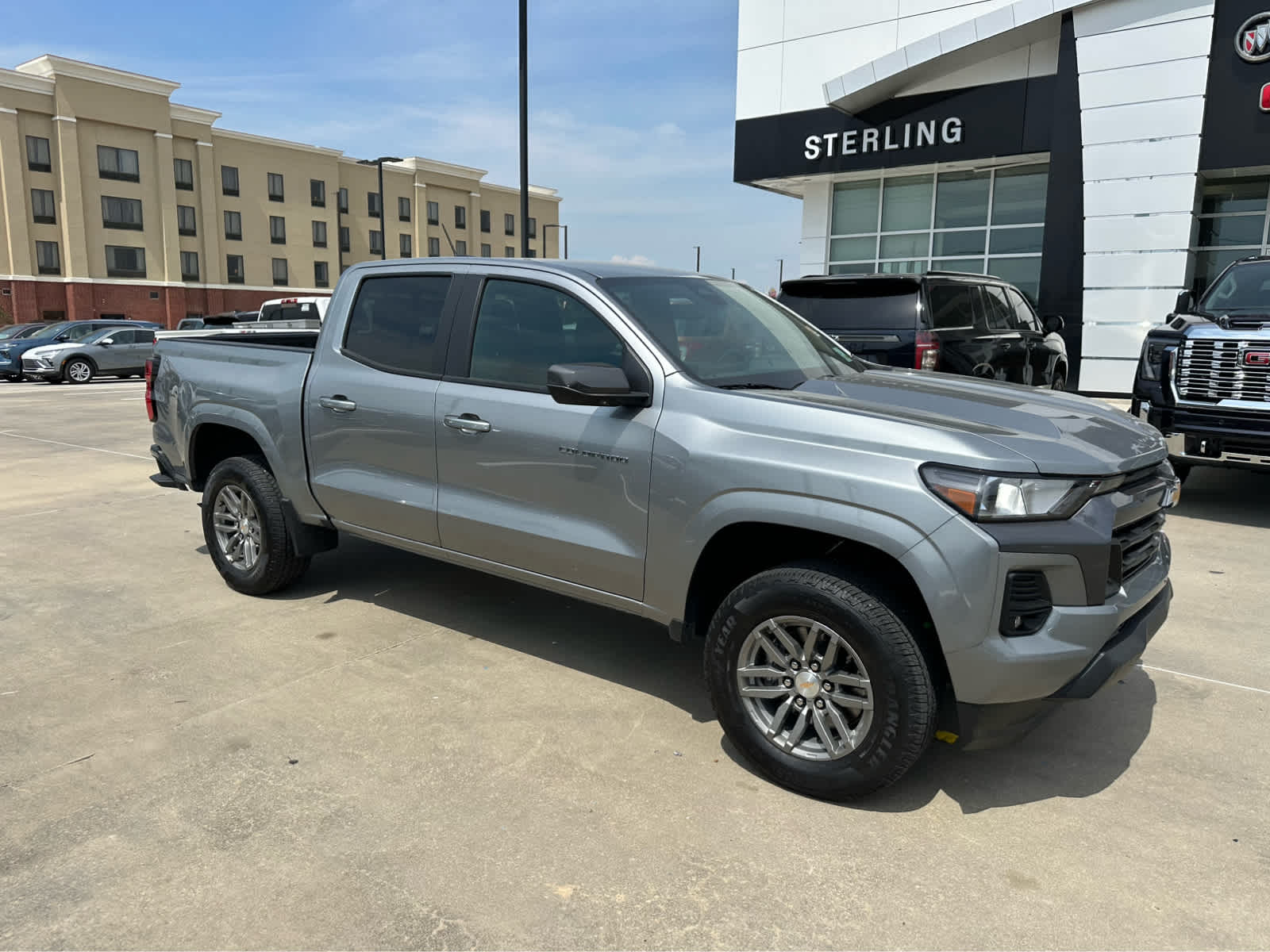 2023 Chevrolet Colorado LT