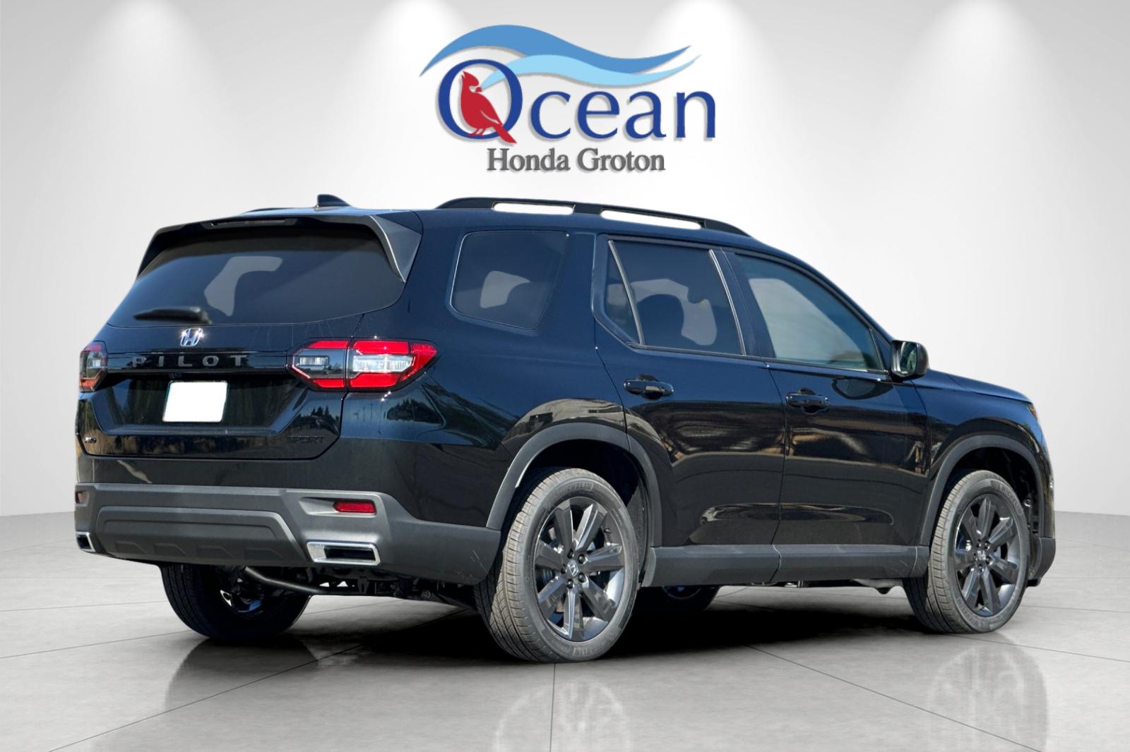 2025 Honda Pilot Sport photo 4