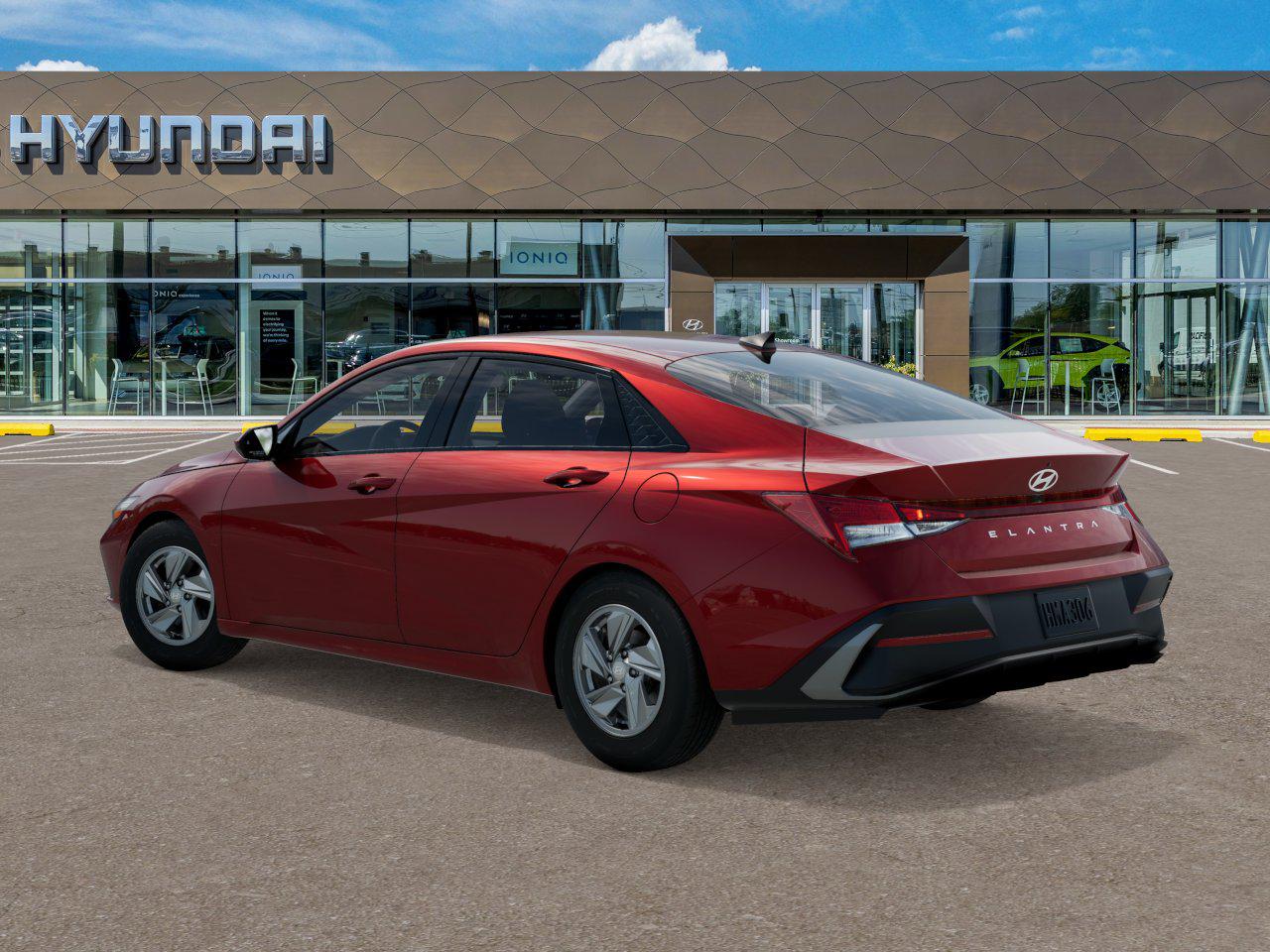 2025 Hyundai Elantra SE photo 5