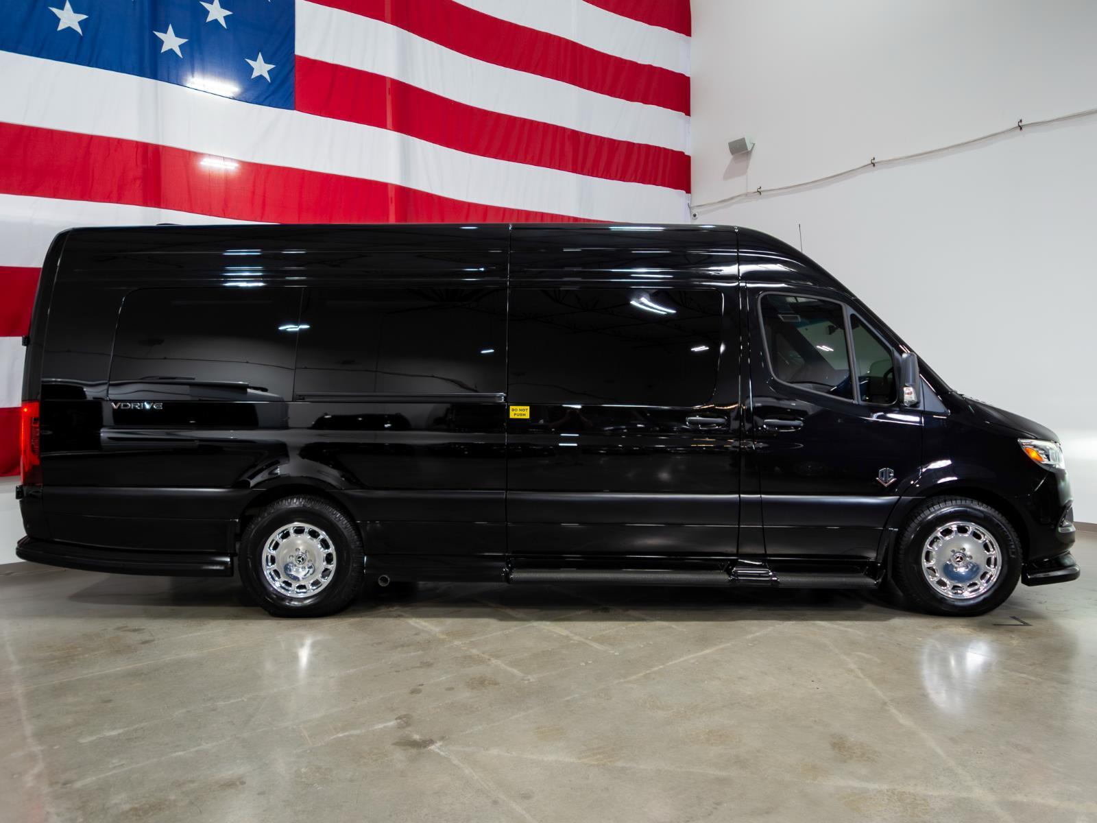 2024 Mercedes Benz Sprinter 3500 photo 27