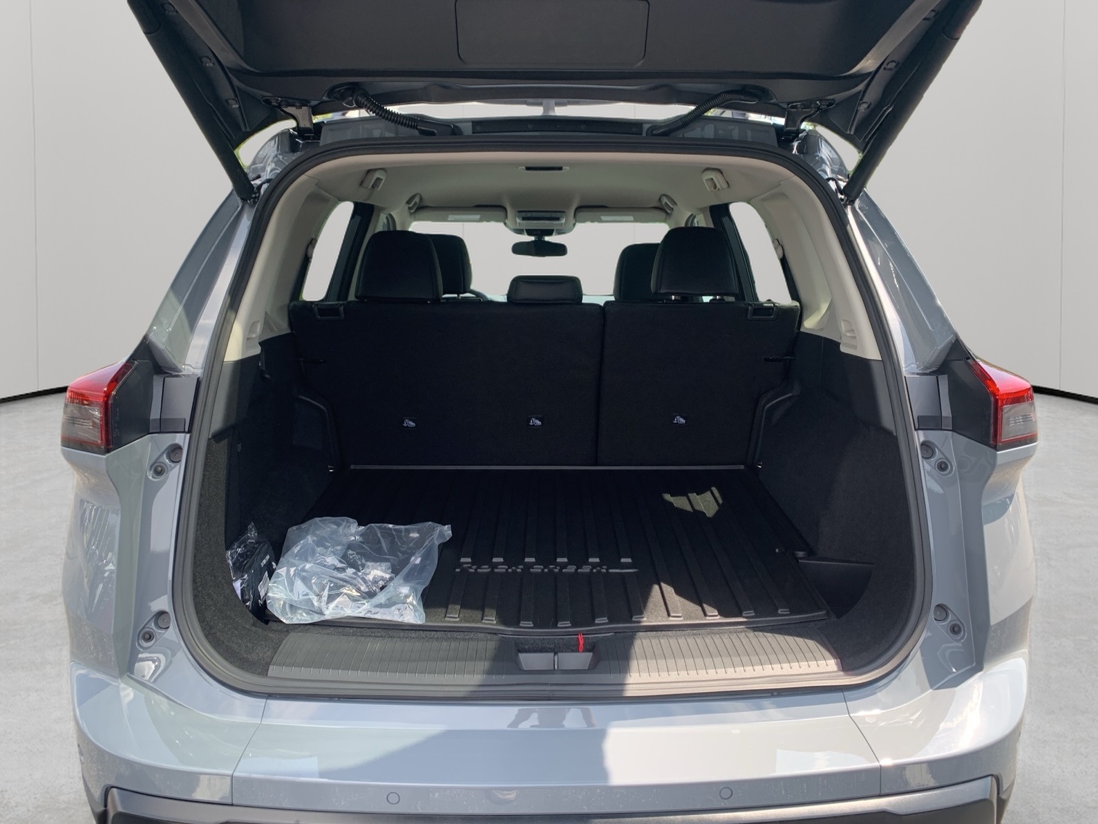2026 Nissan Rogue SV photo 28