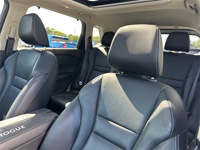 2021 Nissan Rogue SL photo 16