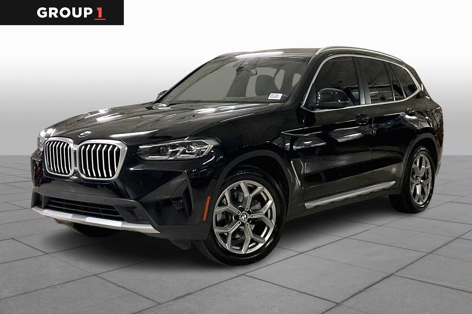2023 BMW X3 30i's photo
