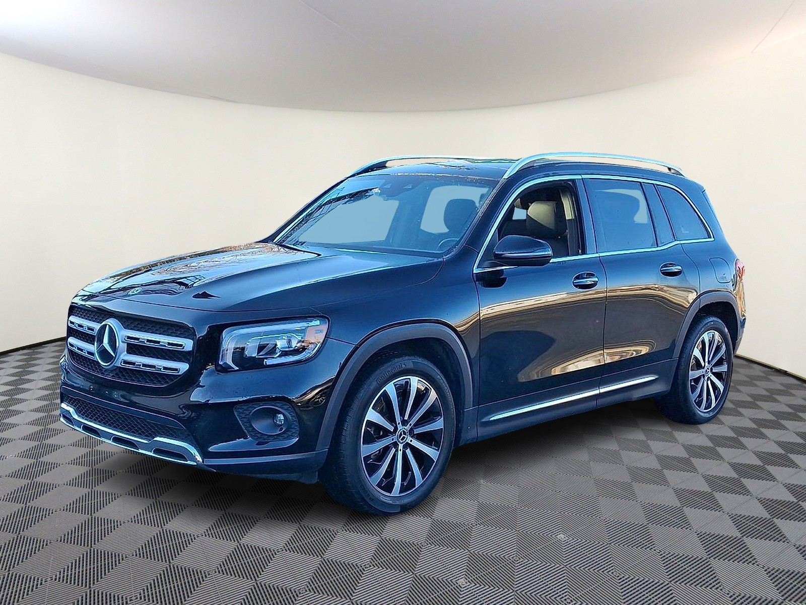 2022 Mercedes-Benz GLB Base