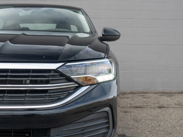 2023 Volkswagen Jetta 1.5T SE photo 11