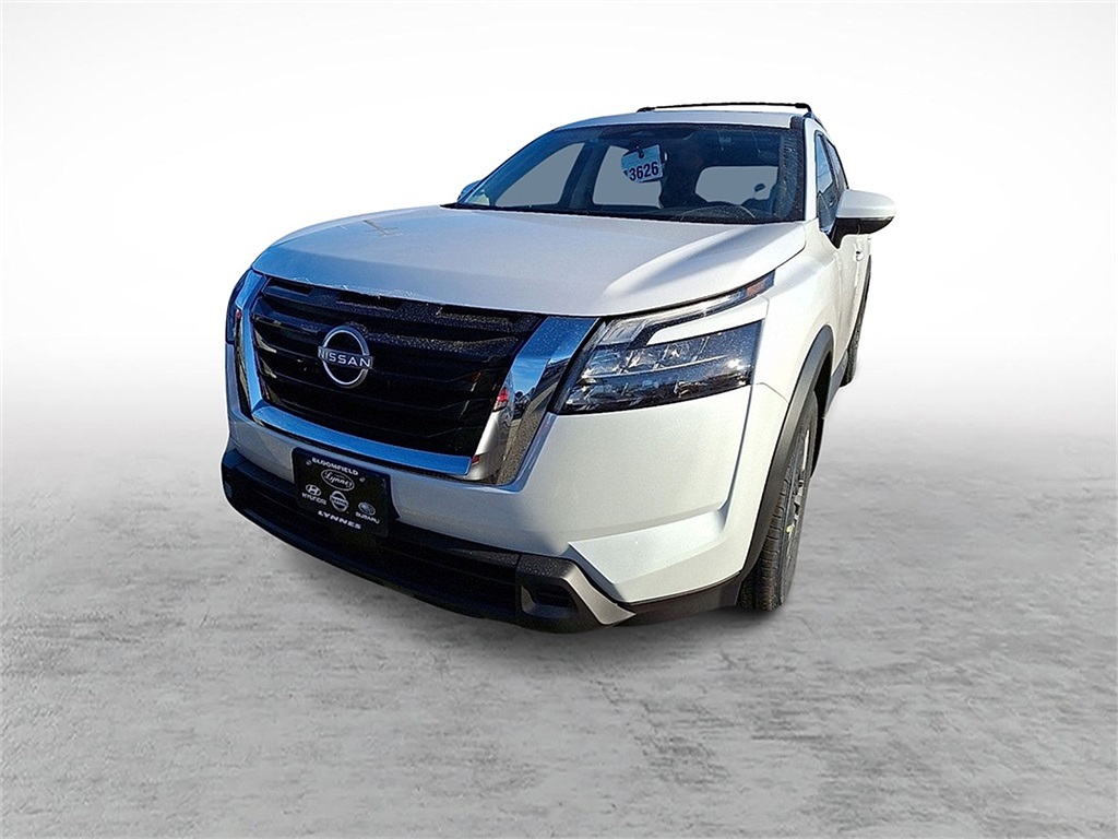 2025 Nissan Pathfinder SV photo 2