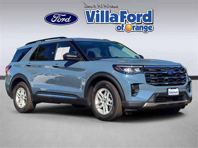 2025 Ford Explorer Active's photo