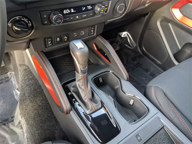 2025 Nissan Frontier PRO-4X photo 23