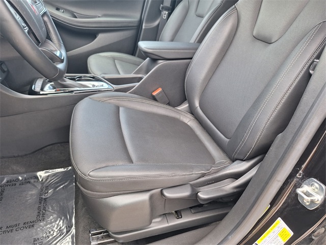 2024 Buick Encore GX Sport Touring photo 8