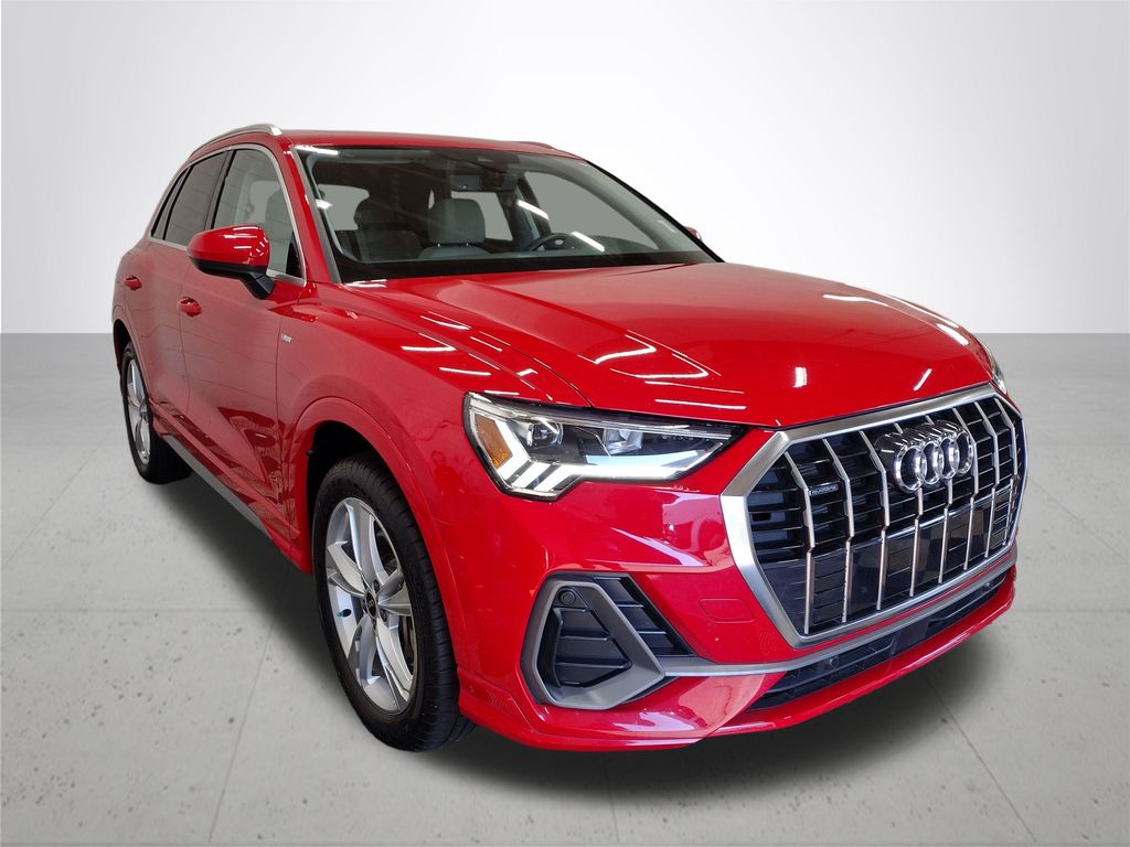2024 Audi Q3 Premium Plus S line photo 2