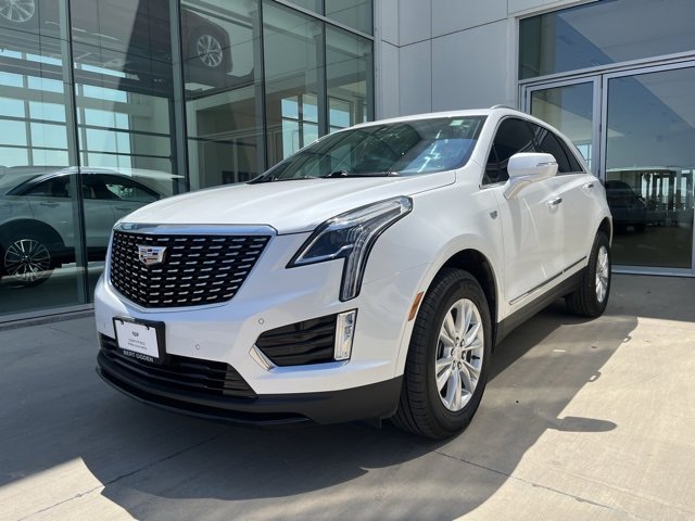 2023 Cadillac XT5 Luxury photo 3