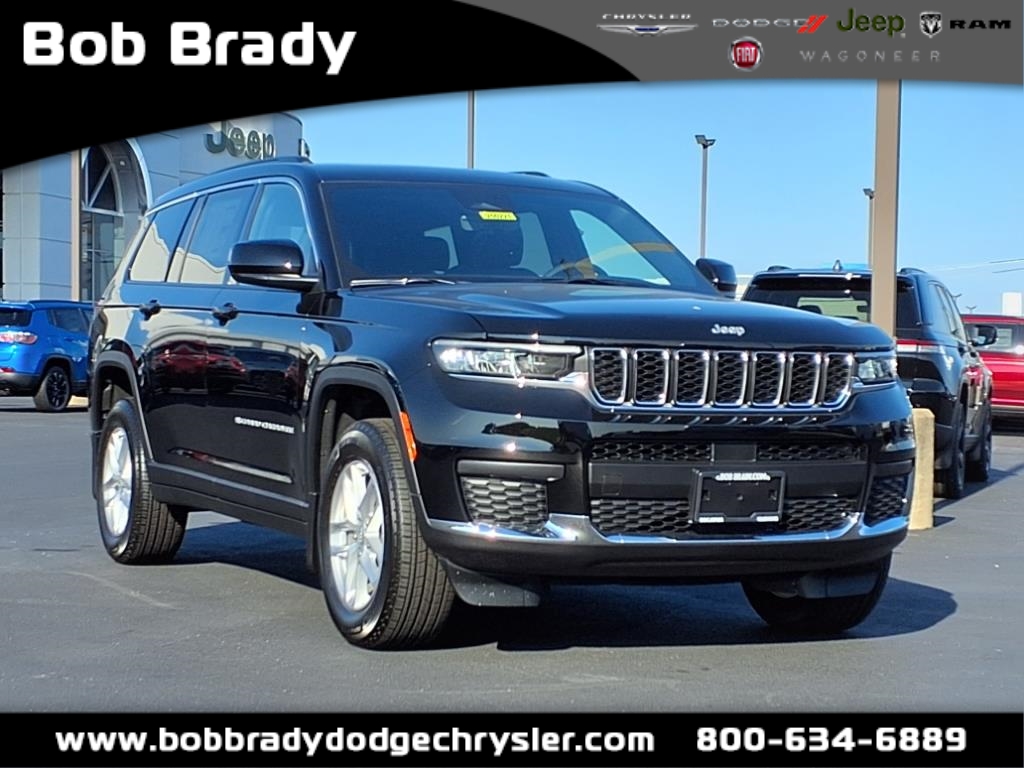 2025 Jeep Grand Cherokee L Laredo's photo