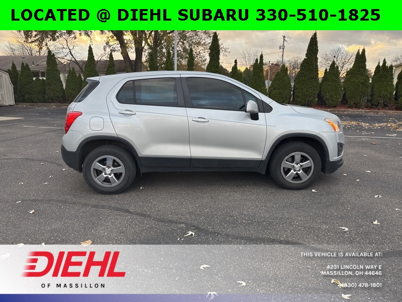 2016 Chevrolet Trax LS photo 3