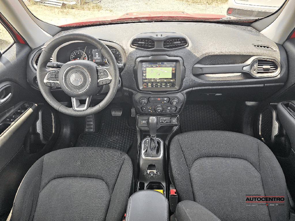2023 Jeep Renegade Latitude Upland photo 4