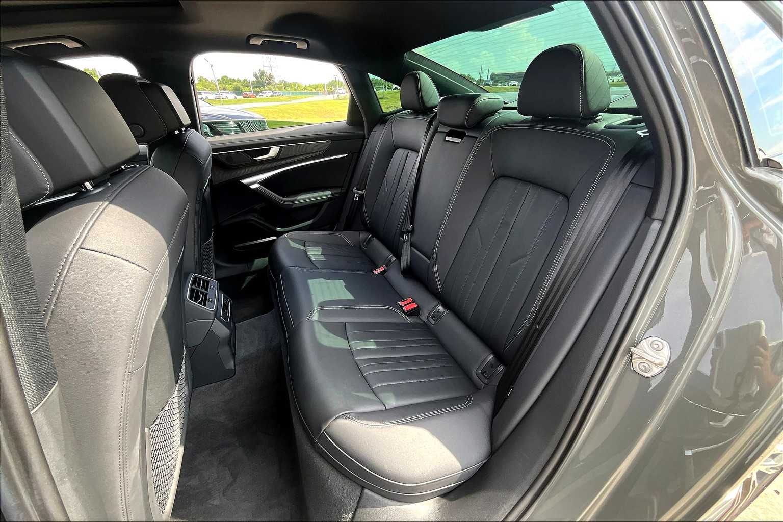 2022 Audi A6 Quattro Premium Plus photo 18