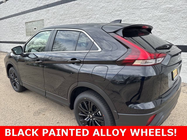 2025 Mitsubishi Eclipse Cross LE photo 5