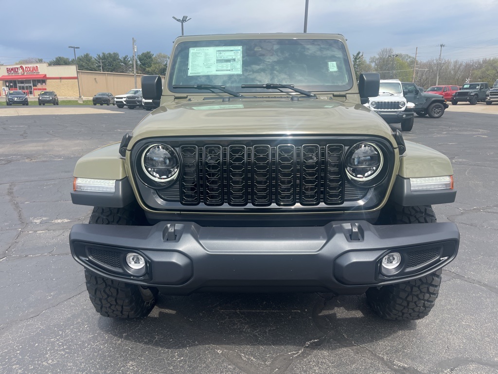 2025 Jeep Gladiator Willys photo 2
