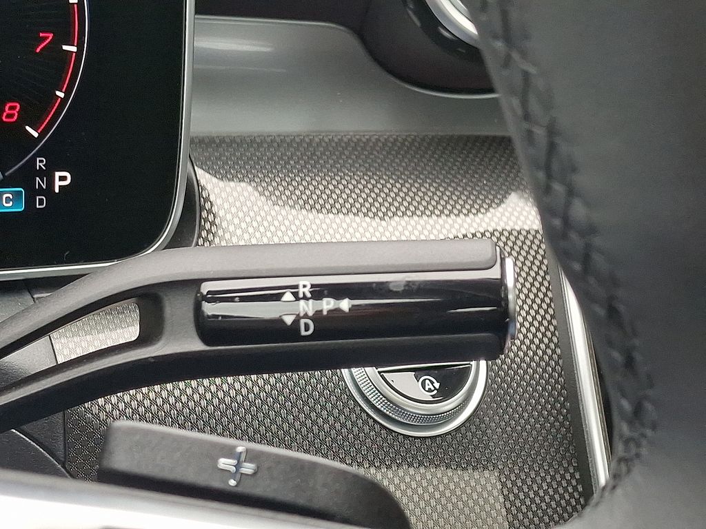 2025 Mercedes Benz C 300 4MATIC photo 14