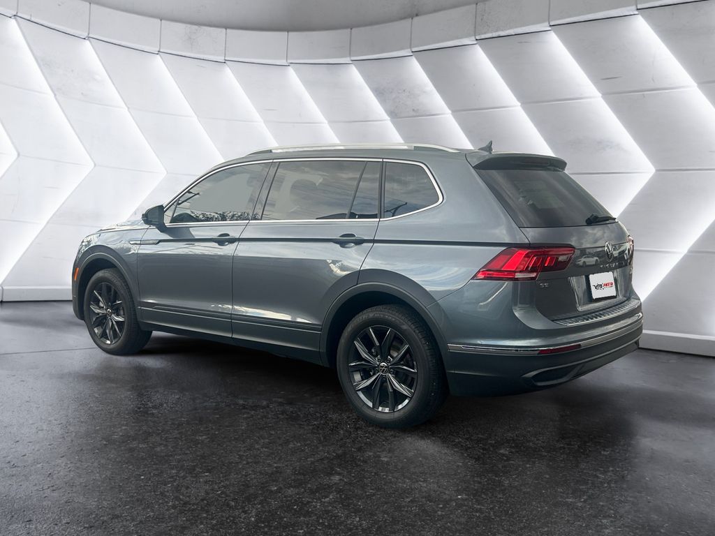2024 Volkswagen Tiguan SE photo 6