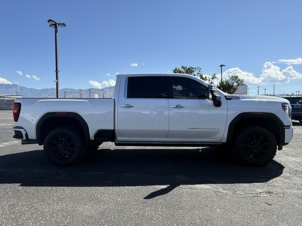 2024 Gmc Sierra HD Denali photo 4