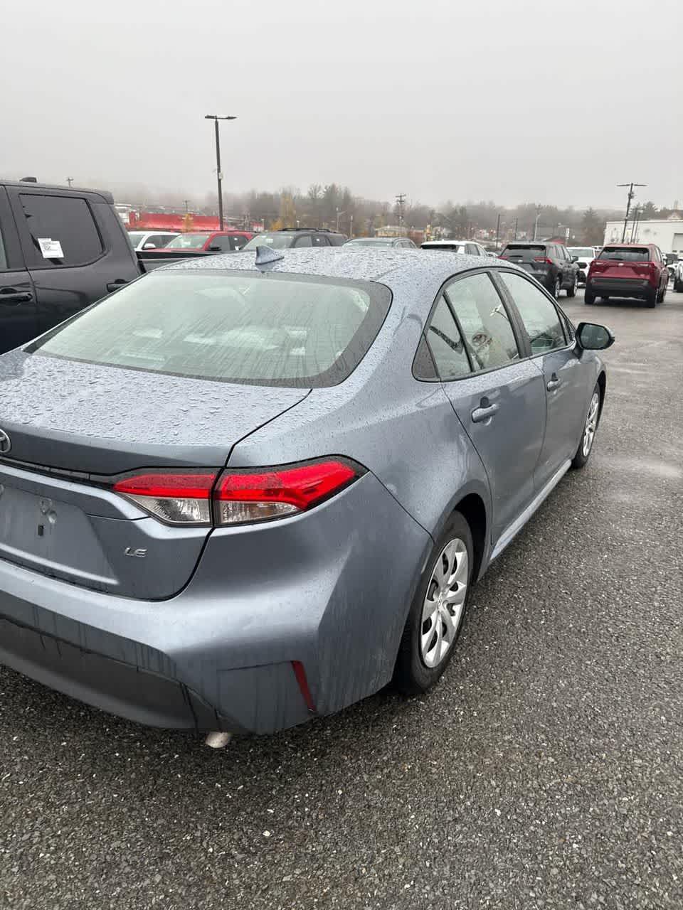 2023 Toyota Corolla LE photo 4