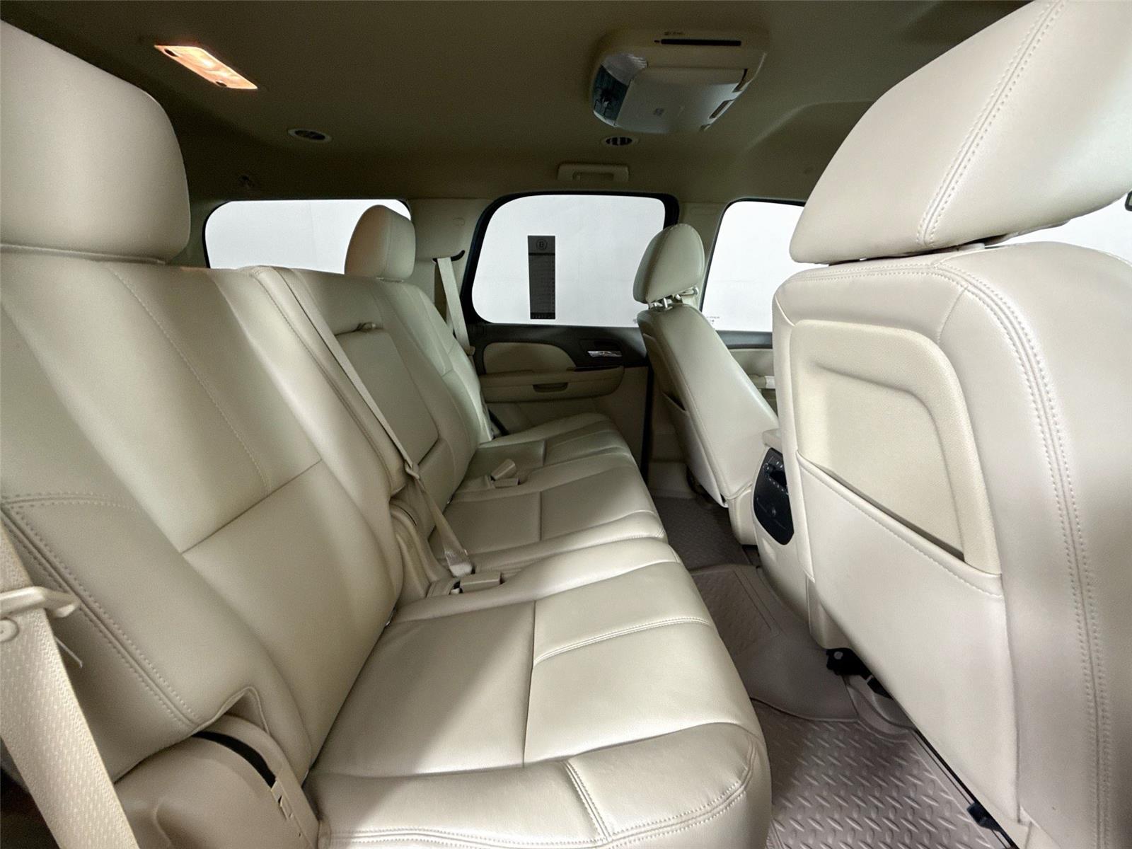 2013 Chevrolet Tahoe LT photo 34