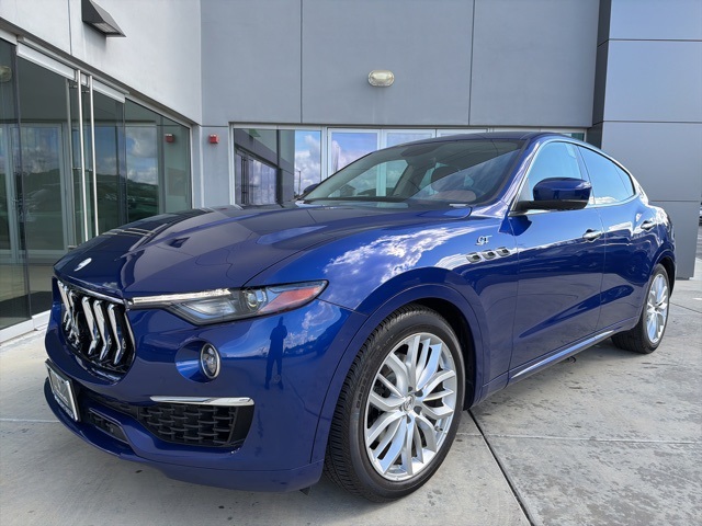 2022 Maserati Levante GT photo 3