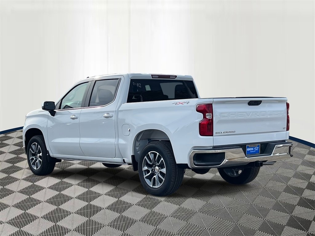 2026 Chevrolet Silverado 1500 LT photo 4
