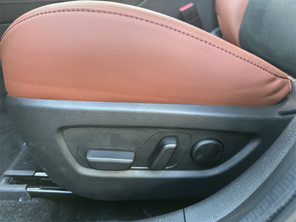 2024 Mazda CX-30 2.5 Turbo Carbon photo 41