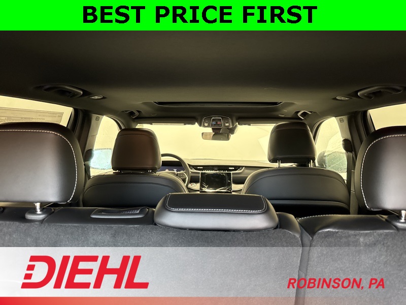 2025 Jeep Grand Cherokee Altitude X photo 2